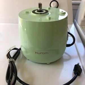 Hurom Juicer